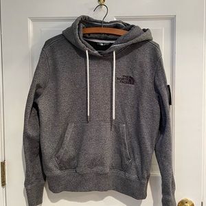 Woman’s Northface sweatshirt